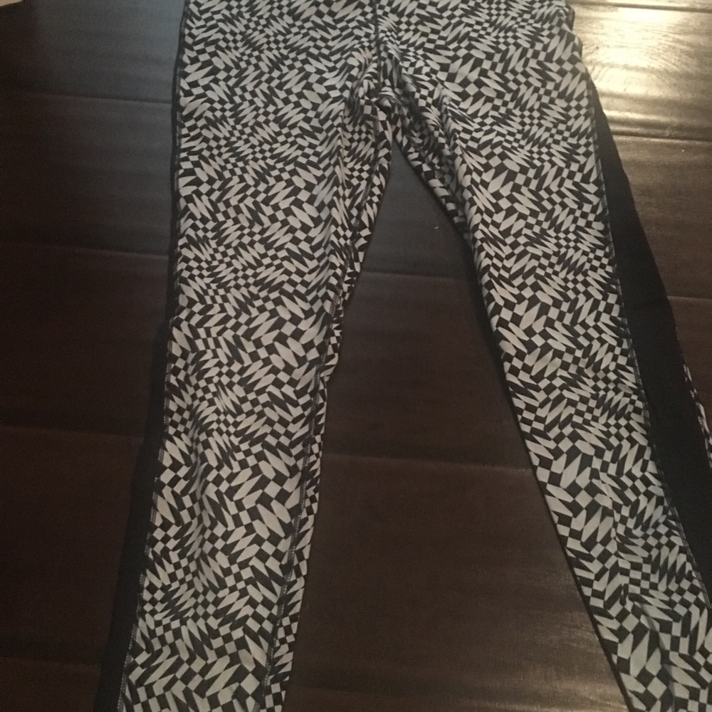 Nike workout leggings
